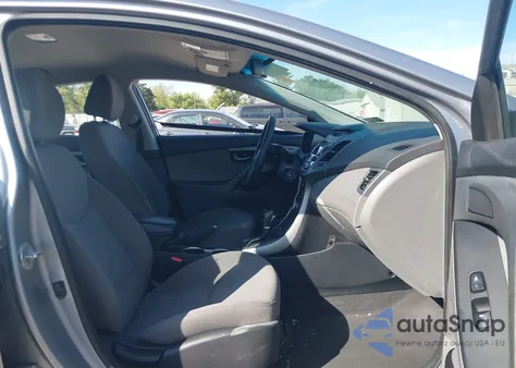 2016 Hyundai Elantra Se из США, поврежденный, VIN 5NPDH4AE3GH712303